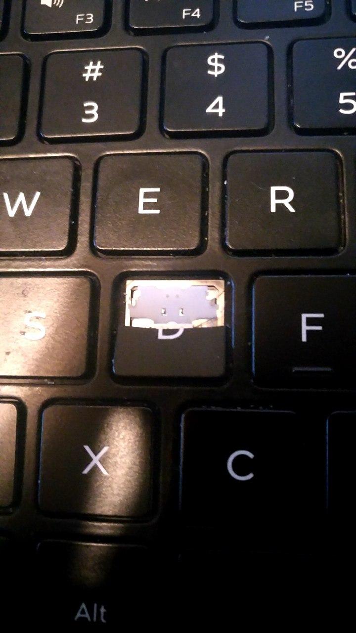 The broken D key shortly after the above events.